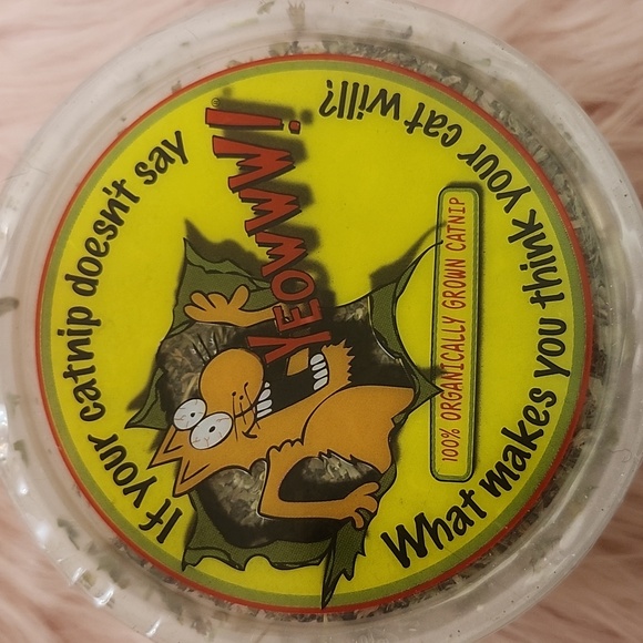 Brand New 2oz YEOWWW! ORGANIC CATNIP - Picture 2 of 4